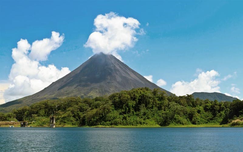 Arenal Volcano & Rainforest