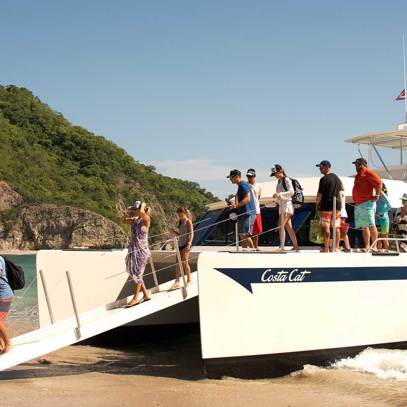 costarica-tortugaisland-arrival