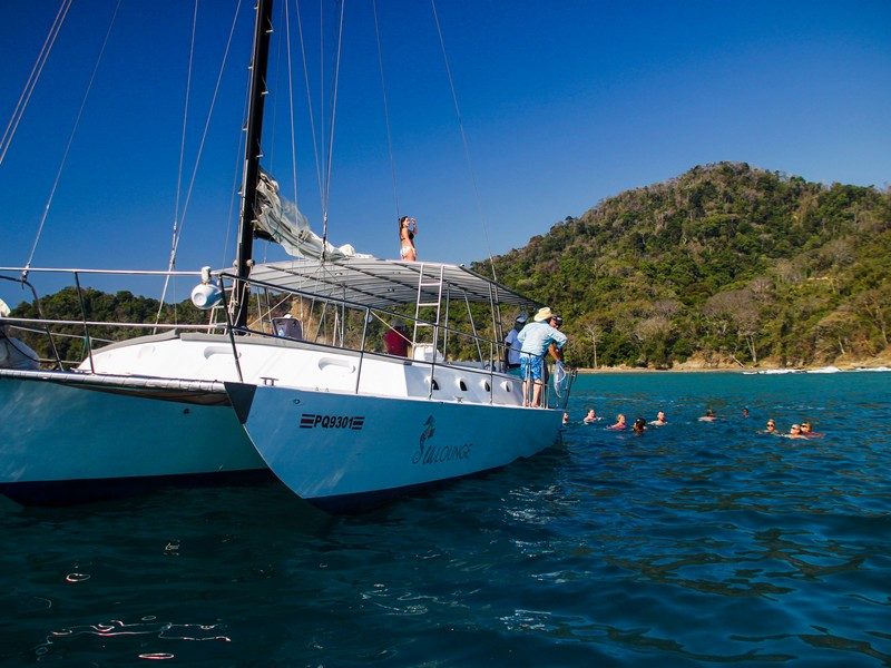 Catamaran-Tour-Costa-Rica