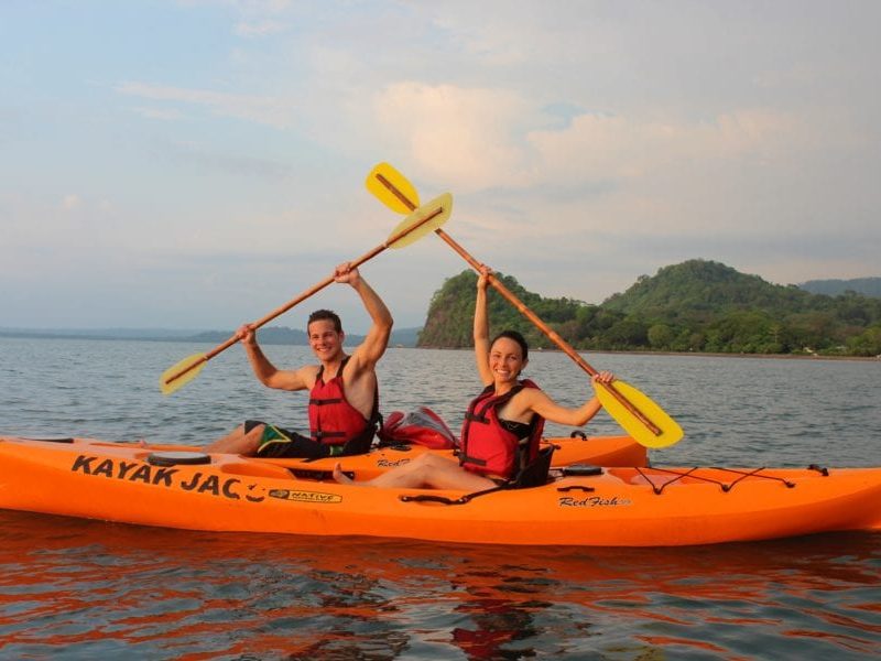 kayak+jaco,+things+to+do+jaco+beach,+jaco+beach,+mr+and+mrs+adventure,+kayak+adventure,+things+to+do+as+a+couple+in+costa+rica,+jaco+adventures+for+couples