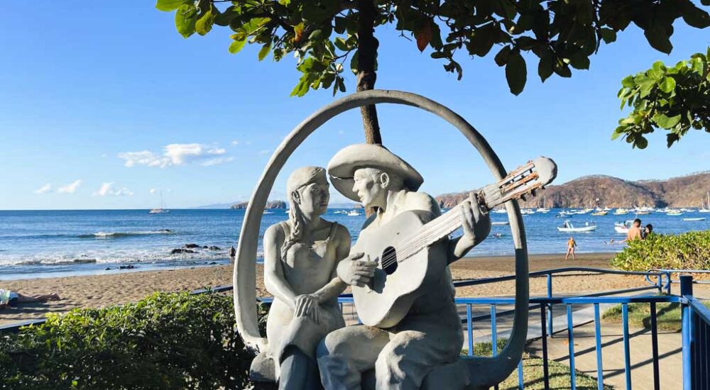 Coco Beach Sightseeing and Shopping – HALF DAY