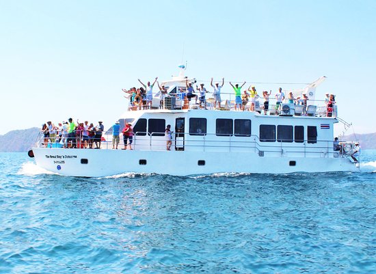 isla-tortuga-con-bay