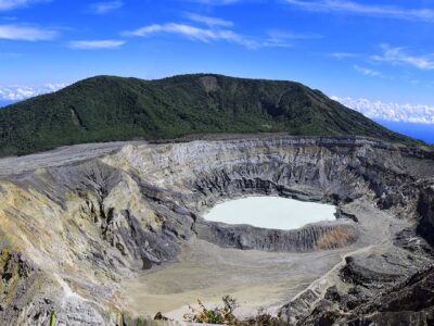 Volcan Poas Carlos Umaña Poas Volcano